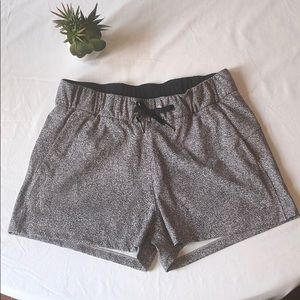 Lululemon shorts -size 6